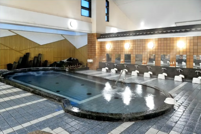 Exploring Jizo-Yu: My First Stop in Kinosaki’s Seven Public Baths After Starting at Kobayashi-Ya